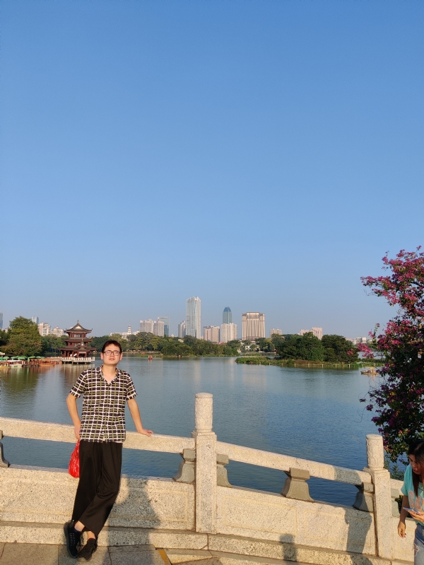 萍水相逢晏的第一张照片--驻马店交友中心